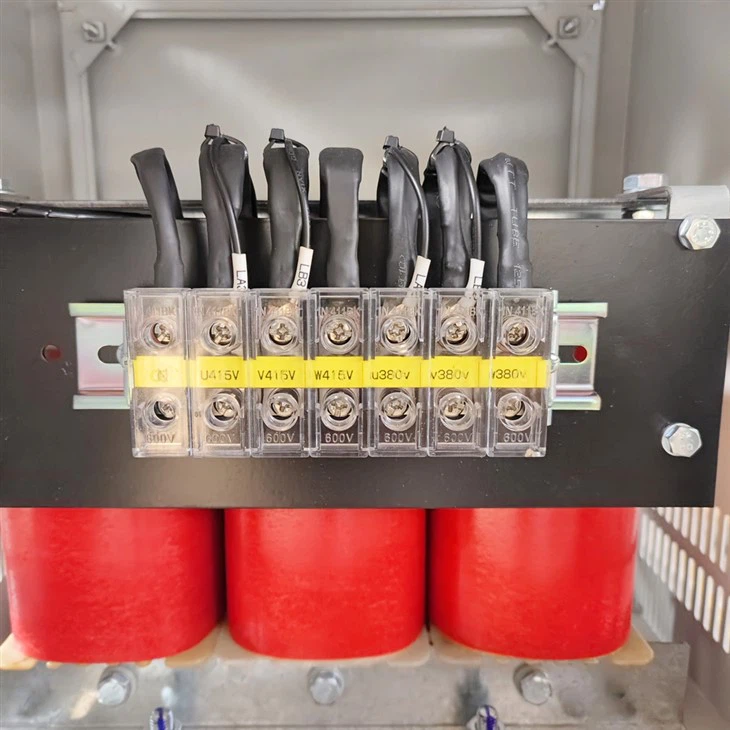 Transformator 415V na 380V