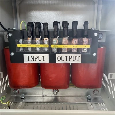 Stopenjski transformator 380V na 220V 3 faze